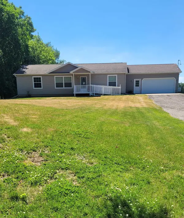 4180 S Reed RD, Durand, MI 48867