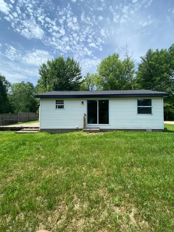 8332 Tedrow TRL, Marion, MI 49665