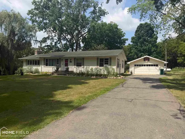 2660 S Morrice RD, Owosso, MI 48867