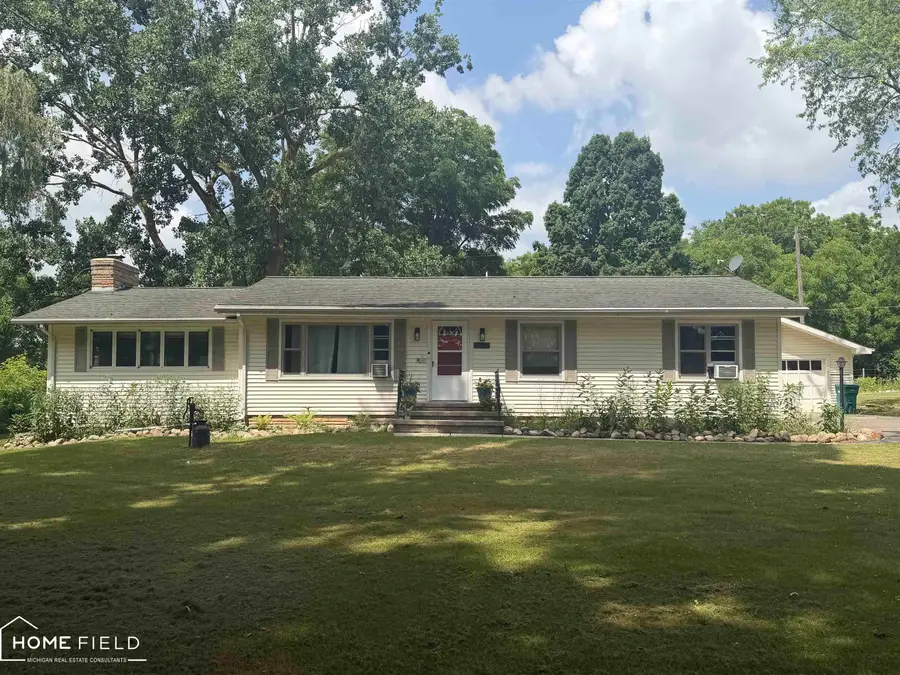 2660 S Morrice RD, Owosso, MI 48867 - #2