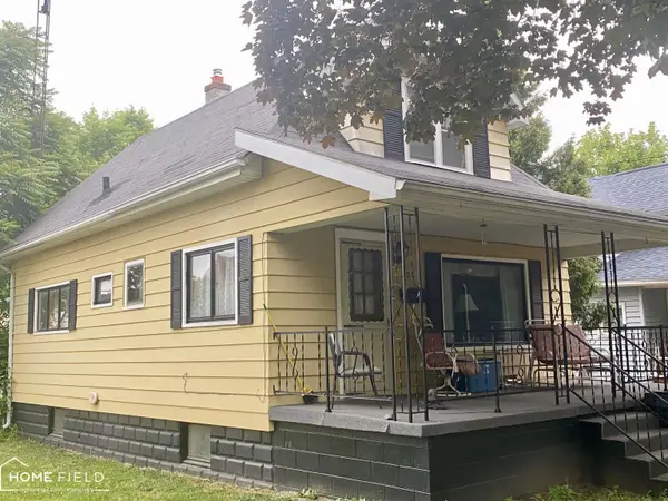 306 Genesee ST, Owosso, MI 48867