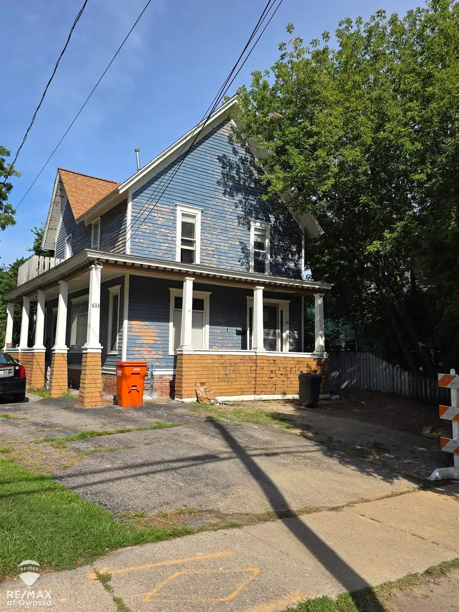 633 N Water ST, Owosso, MI 48867 - #3