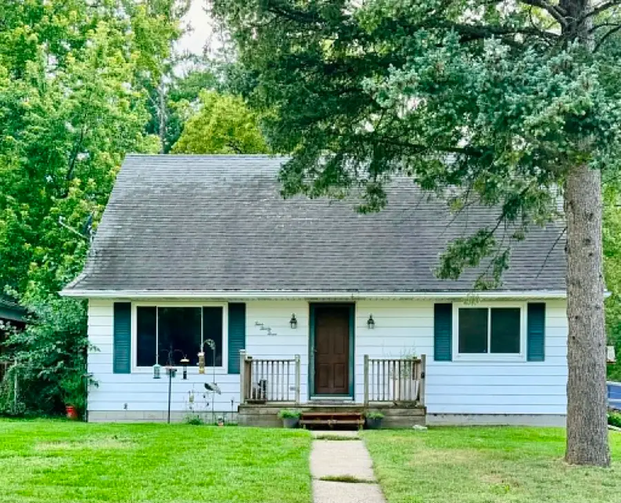433 Harriet AVE, Lansing, MI 48917 - #2