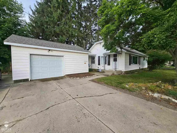 400 E Monroe ST, Owosso, MI 48867