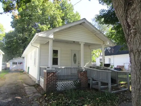 615 Glenwood AVE, Owosso, MI 48867