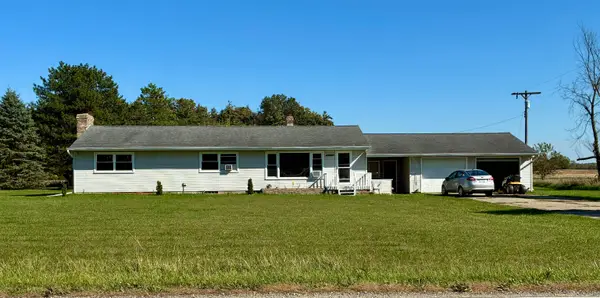 8993 S morrice RD, Morrice, MI 48857