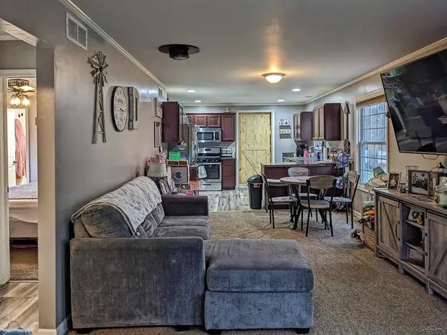 3130 E Moore RD, Saginaw, MI 48601 - #3