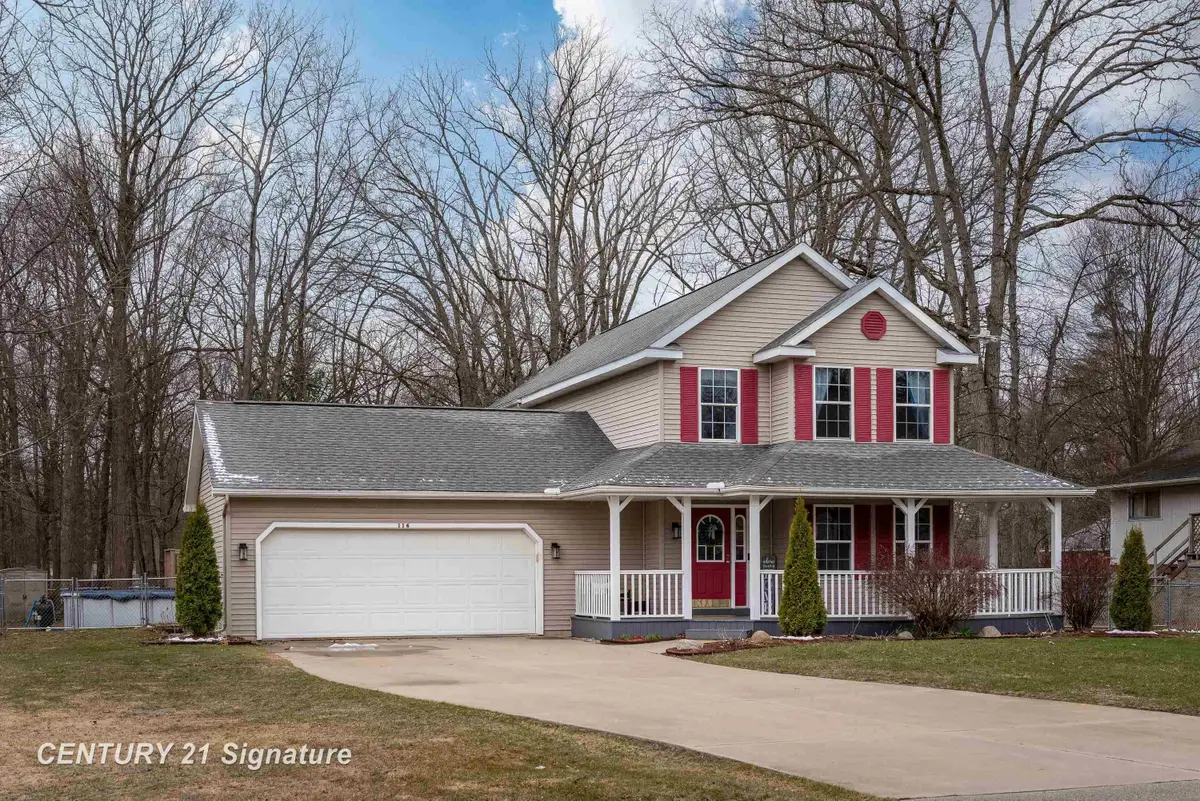 116 S Westlawn DR, Midland, MI 48640 - Image #1