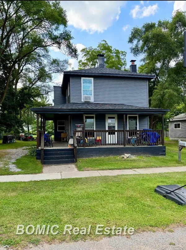 125 N Sheridan ST, Vassar, MI 48768