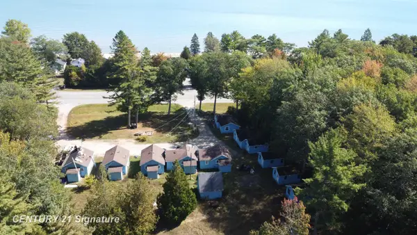 4060 S US-23 HWY, Greenbush, MI 48738