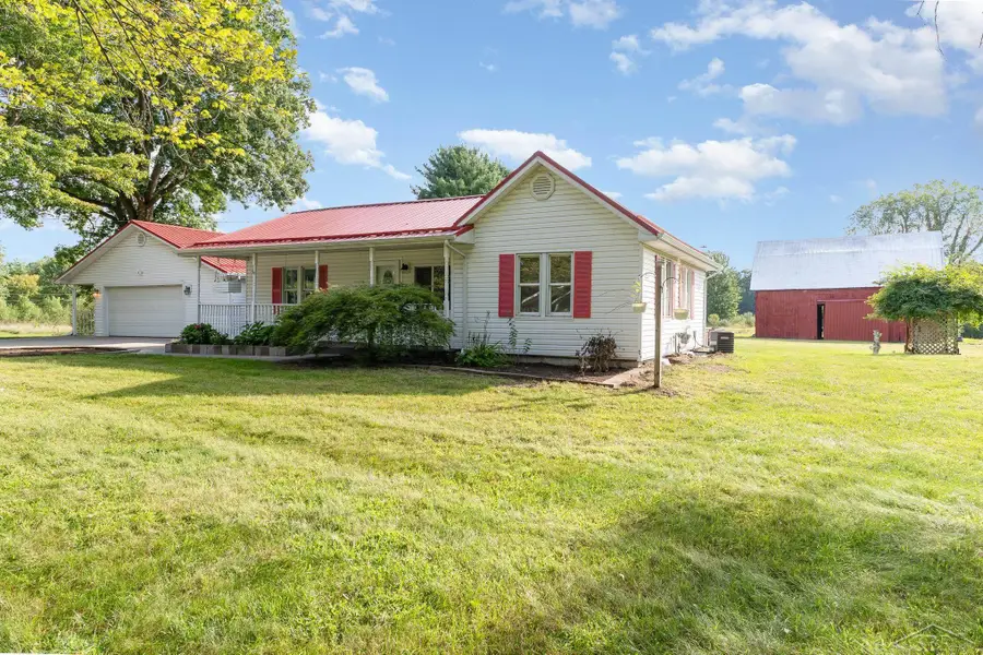 12711 nichols RD, Burt, MI 48417 - #3