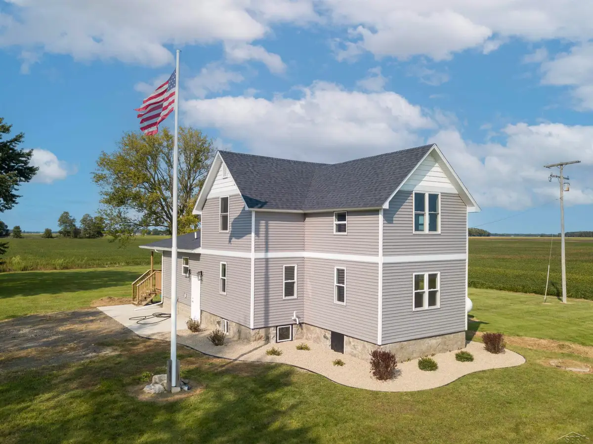 18200 Frost RD, Hemlock, MI 48626 - Image #1