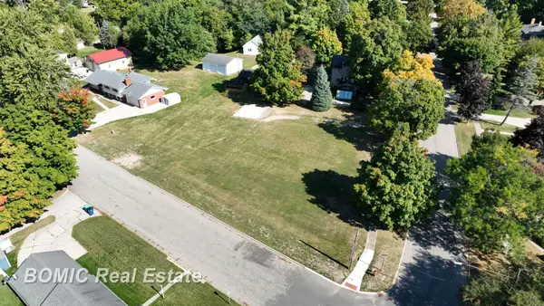 224 Prospect ST, Vassar, MI 48768