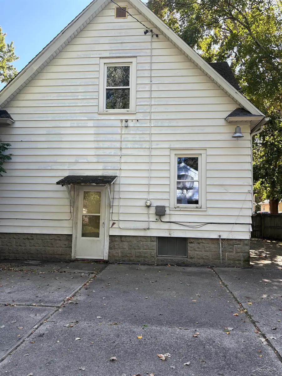1404 Birney ST, Saginaw, MI 48602 - Image #2