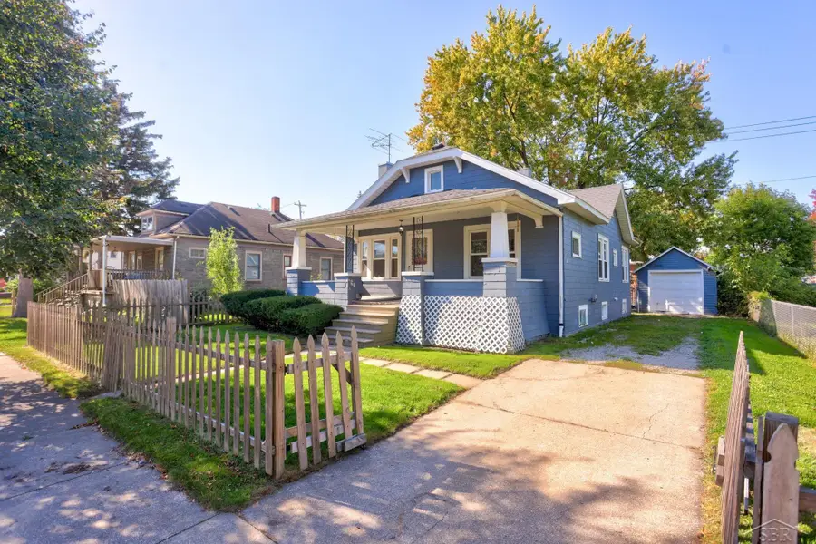 618 Stanton ST, Bay City, MI 48708 - Image #2