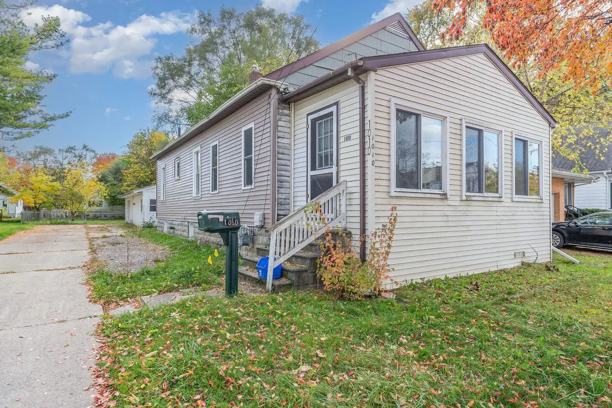 1010 13th ST, Bay City, MI 48708 - Image #1