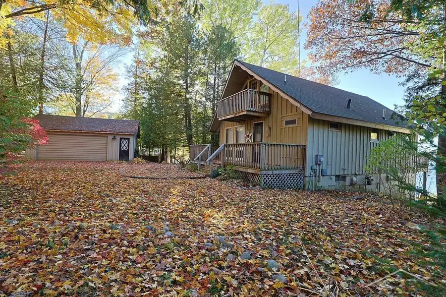 450 Hillcrest DR, Lake, MI 48632 - Image #3