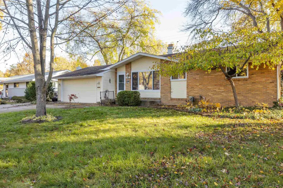 312 Wilson DR, Midland, MI 48642 - Image #3