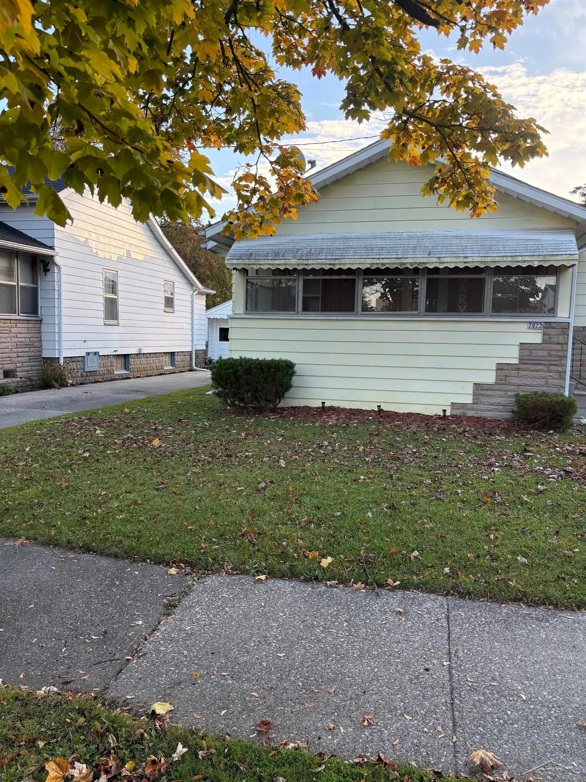 2022 Avon ST, Saginaw, MI 48602 - Image #1