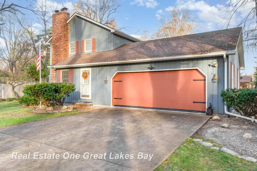 3021 Vessy DR, Saginaw, MI 48601 - Image #3