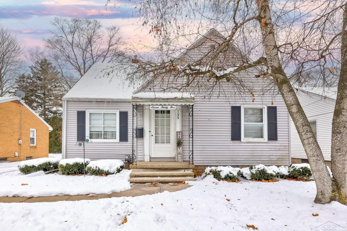 735 Malzahn ST, Saginaw, MI 48602 - Image #1