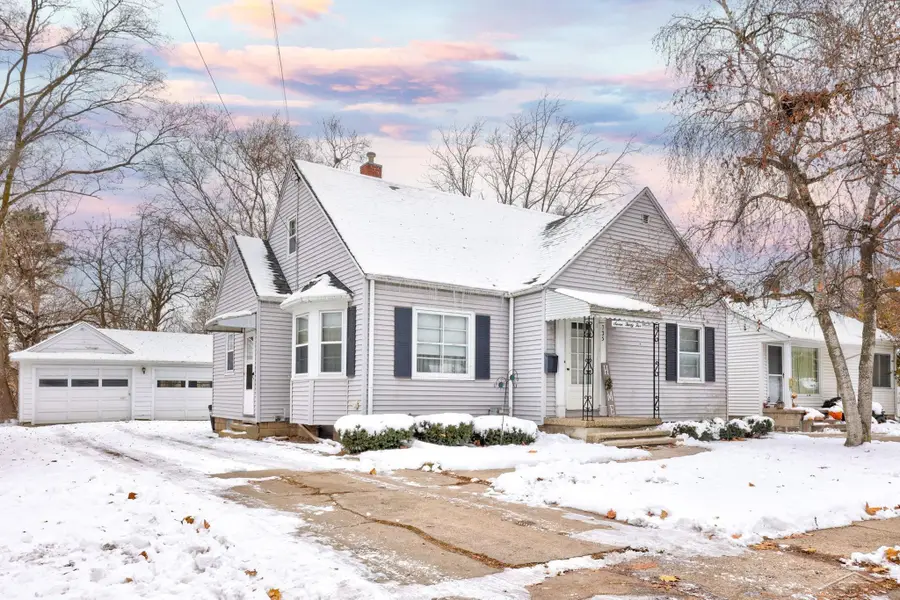 735 Malzahn ST, Saginaw, MI 48602 - Image #2