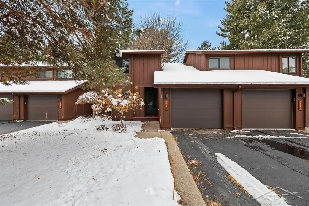 4903 Grandview CIR, Midland, MI 48640 - Image #1