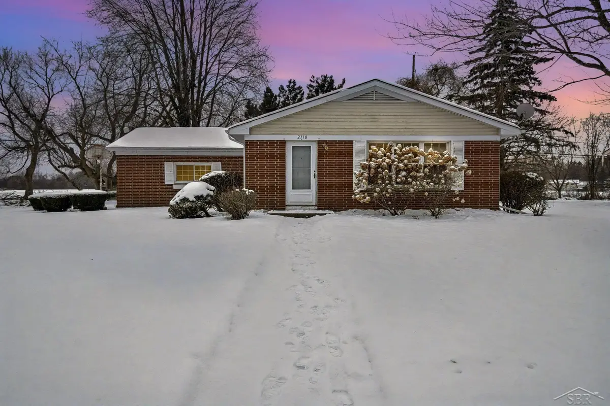 2118 Finch DR, Saginaw, MI 48601 - Image #1