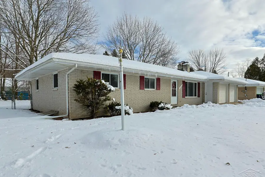 3091 E Navaho TRL, Hemlock, MI 48626 - Image #3