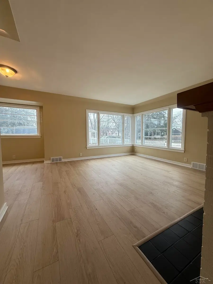 144 Lockwood, Saginaw, MI 48602 - Image #3