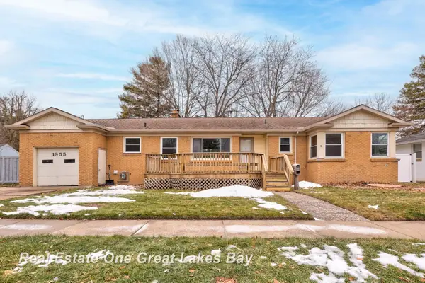 1955 Fairfield ST, Saginaw, MI 48602