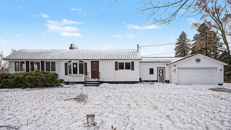 6853 N Caris RD, Vestaburg, MI 48891 - Image #3