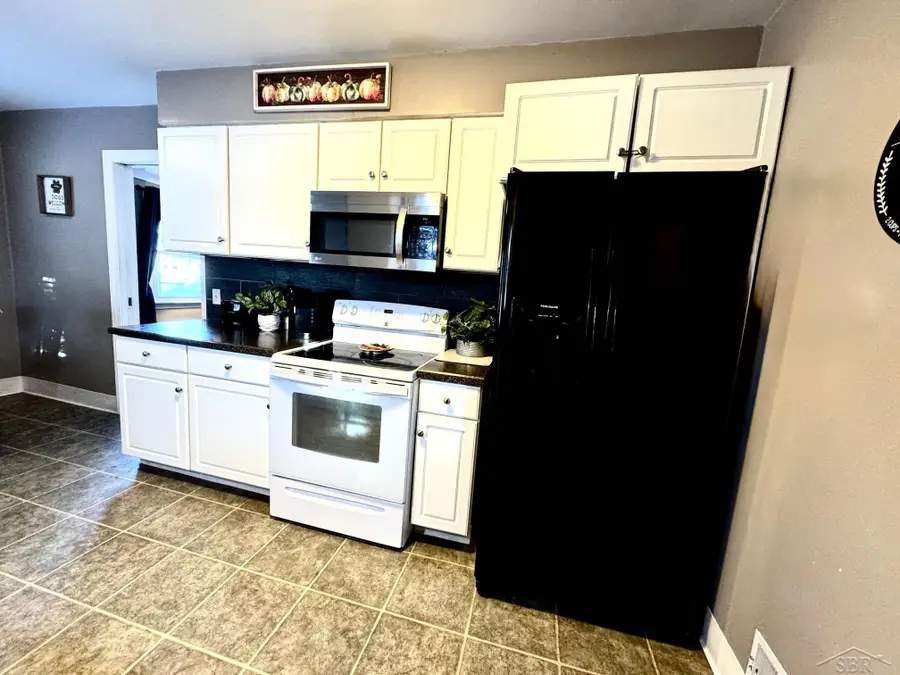 4291 Ann ST, Saginaw, MI 48603 - Image #3