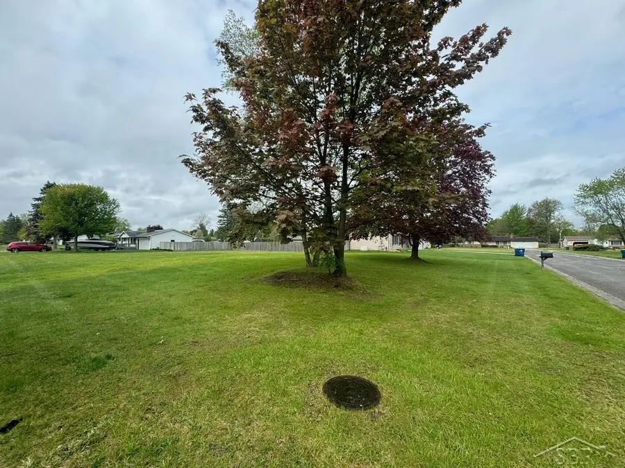 3425 Bramble DR, Saginaw, MI 48603 - Image #3