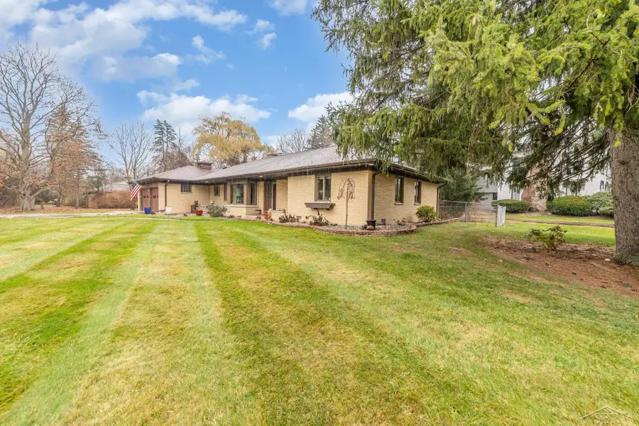 1270 Hemmeter RD, Saginaw, MI 48638 - Image #3