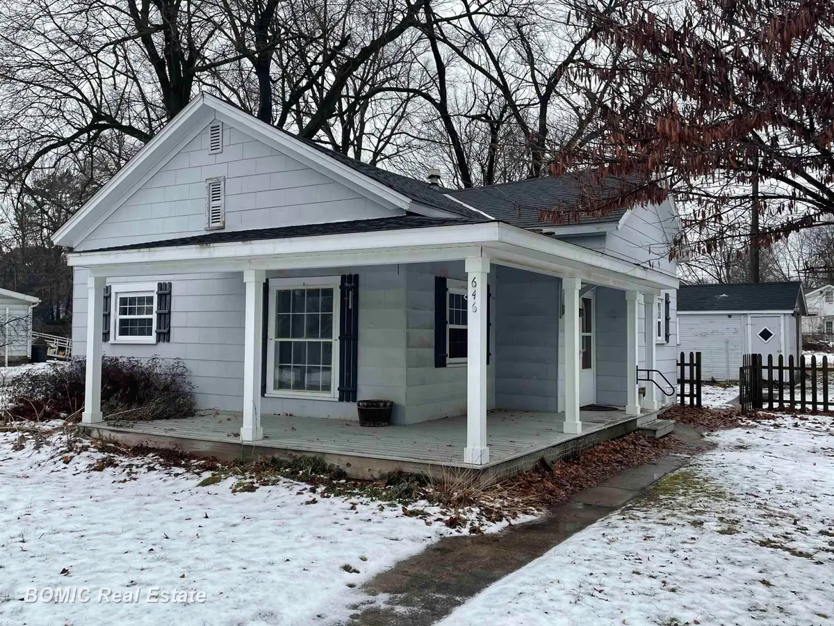 646 W Frank ST, Caro, MI 48723 - Image #1