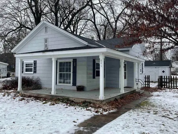 646 W Frank ST, Caro, MI 48723