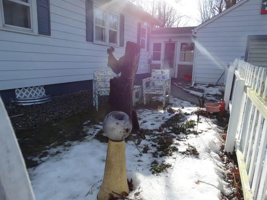 4616 King RD, Saginaw, MI 48601 - Image #2