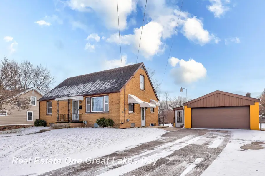 275 W Lynn, Saginaw, MI 48604 - Image #2