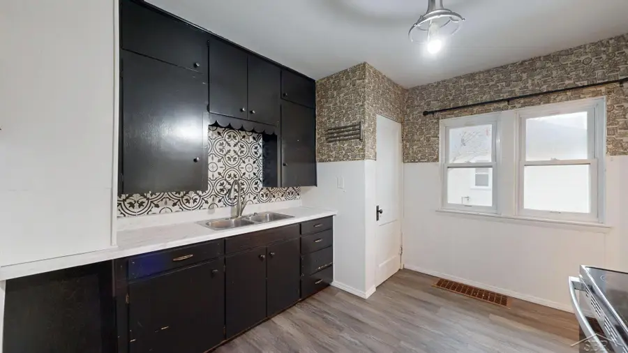 820 Mill, Midland, MI 48640 - Image #2