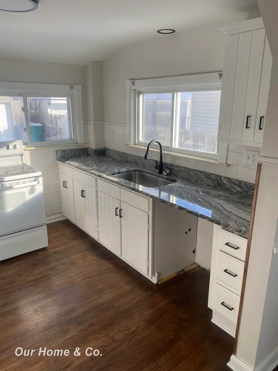 24924 Tuscany, Eastpointe, MI 48021 - Image #3