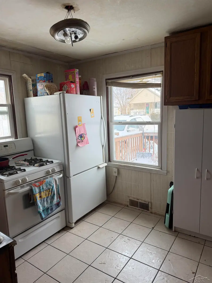 1907 Morgan ST, Saginaw, MI 48602 - #3