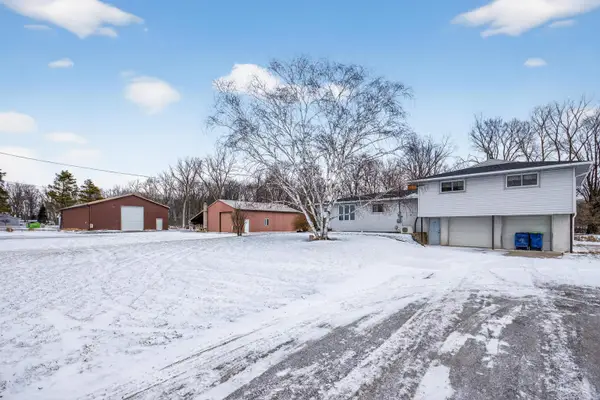 6530 Davis RD, Saginaw, MI 48604