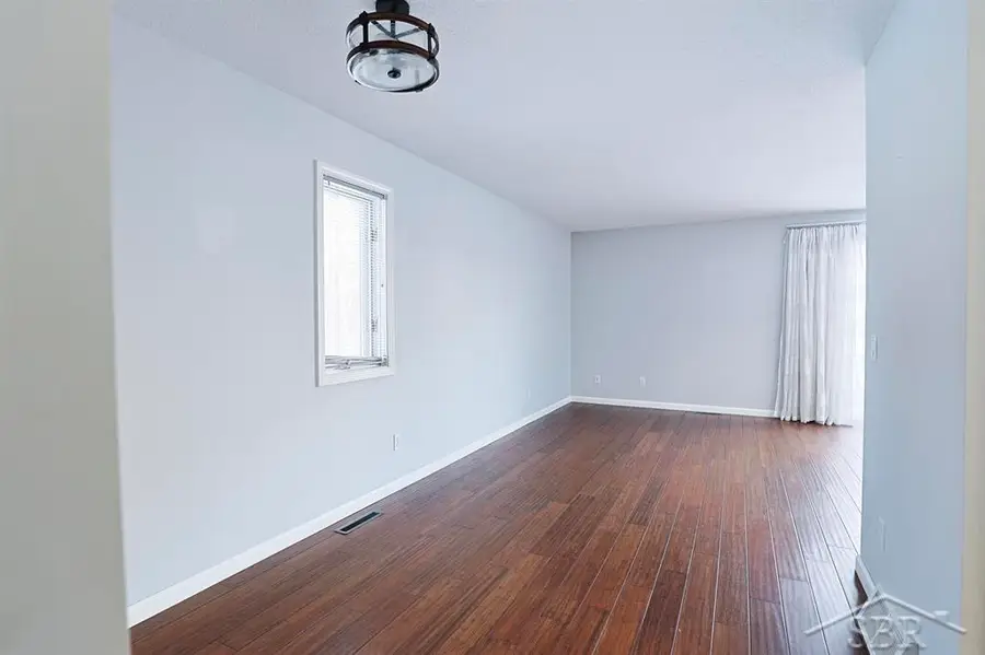 512 Morningside DR, Midland, MI 48640 - Image #3