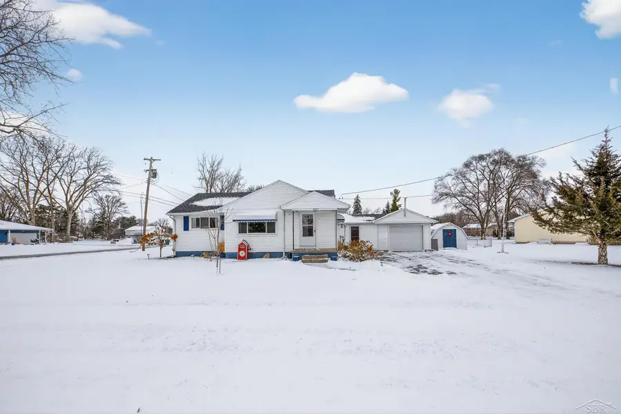 3385 Ernest ST, Saginaw, MI 48604 - Image #2