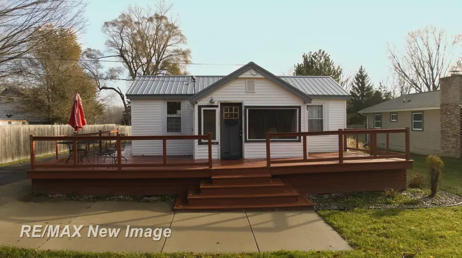 2845 Weigl RD, Saginaw, MI 48609 - Image #3