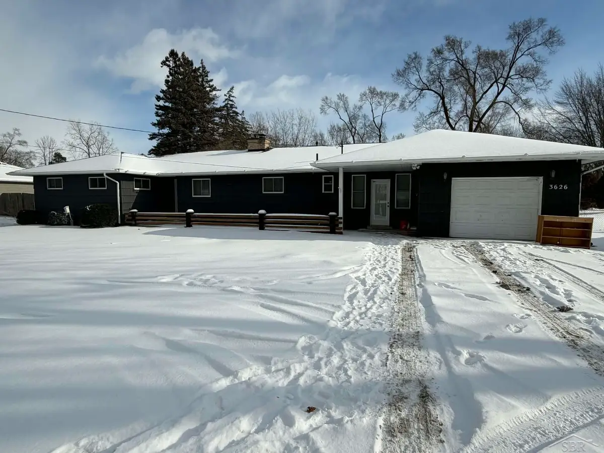 3626 Kawkawlin River DR, Bangor, MI 48706 - Image #1