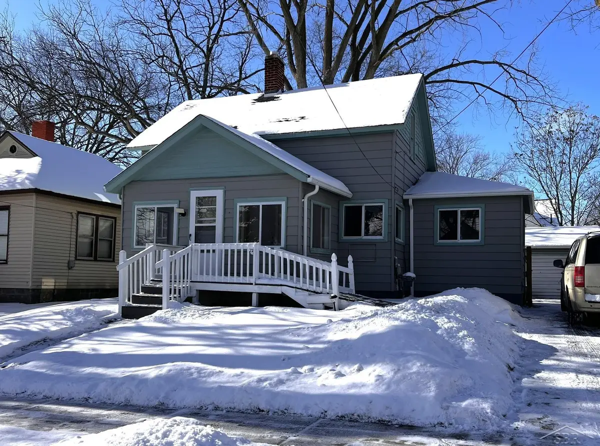 304 S Erie ST, Bay City, MI 48706 - Image #1