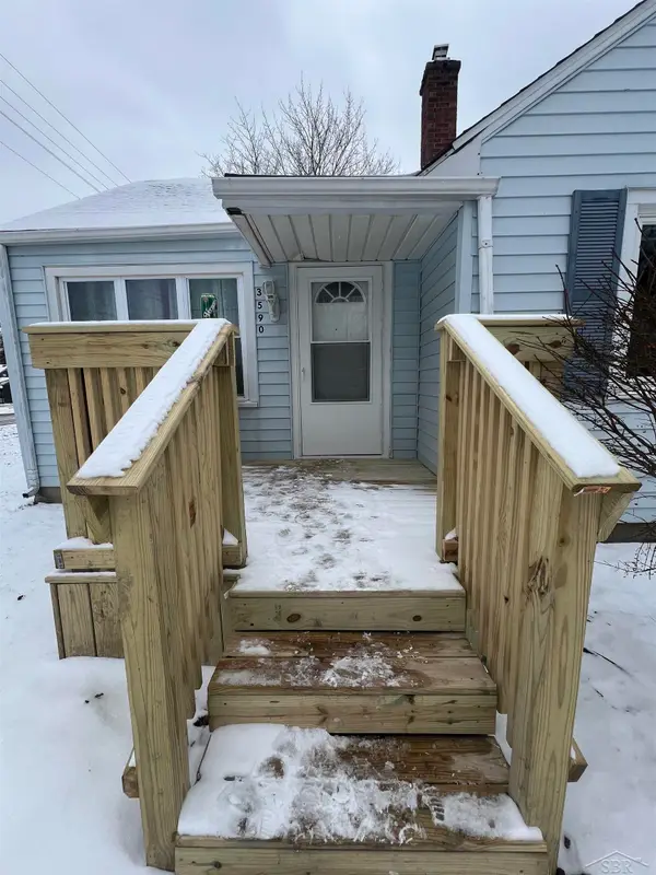 3590 Lincoln, Carrollton, MI 48724