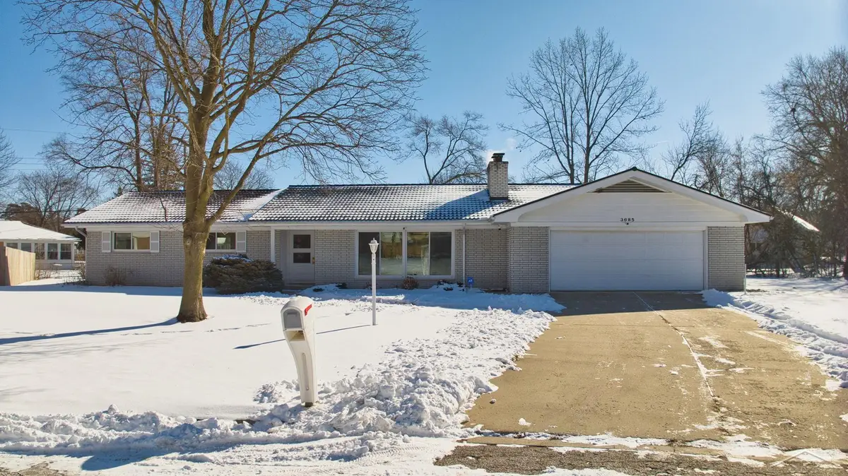 3685 Eton PL, Saginaw, MI 48603 - Image #1